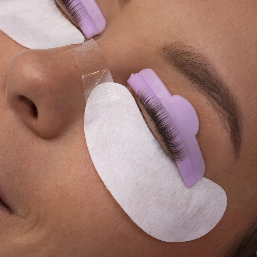 top-view-woman-wearing-eye-patches (1)